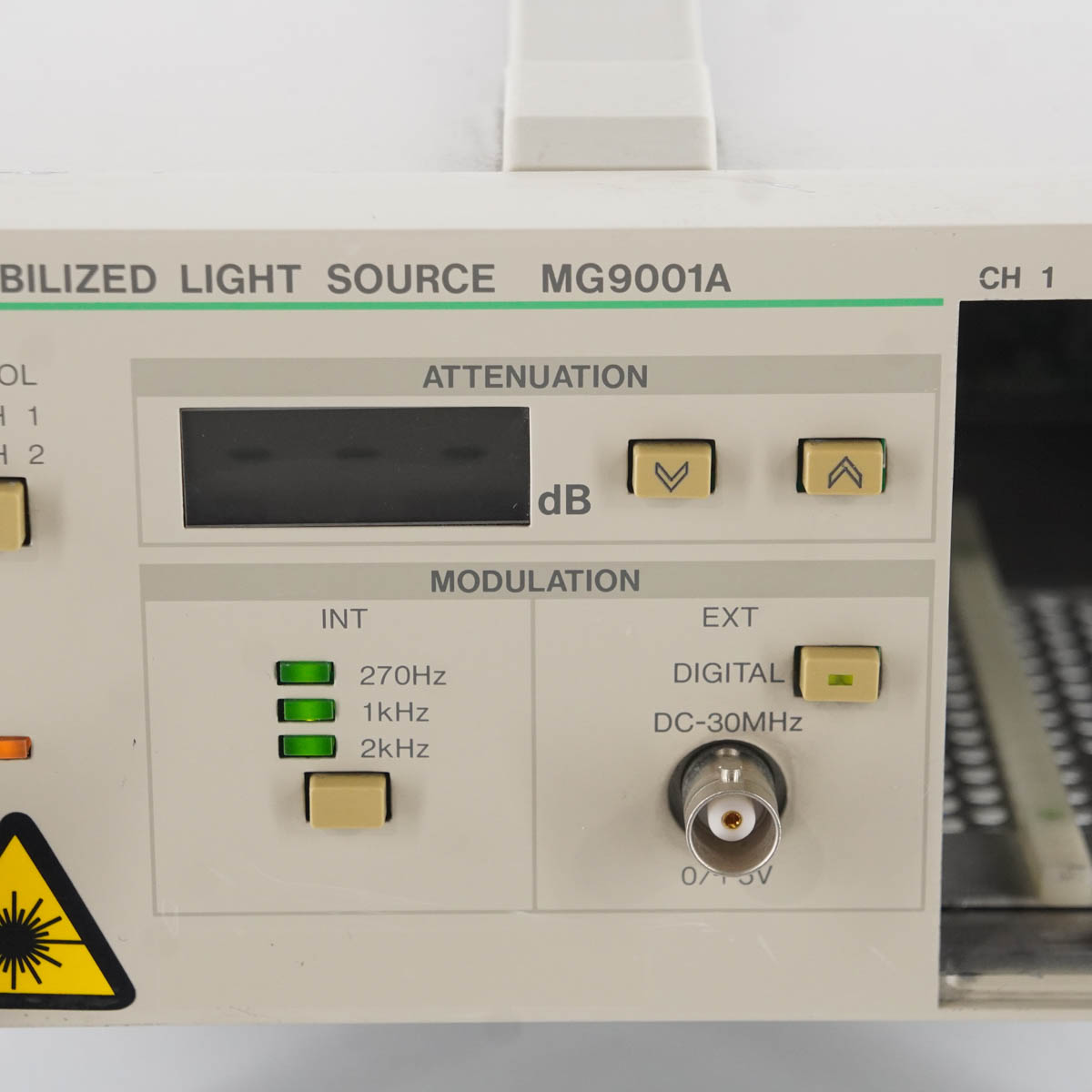 JB]USED 現状販売 Anritsu MG9001A STABILIZED LIGHT SOURCE 安定化光源 [ST04317-0162] |  すべての商品 | 中古販売分析機器計測器総合商社ディルウィングス