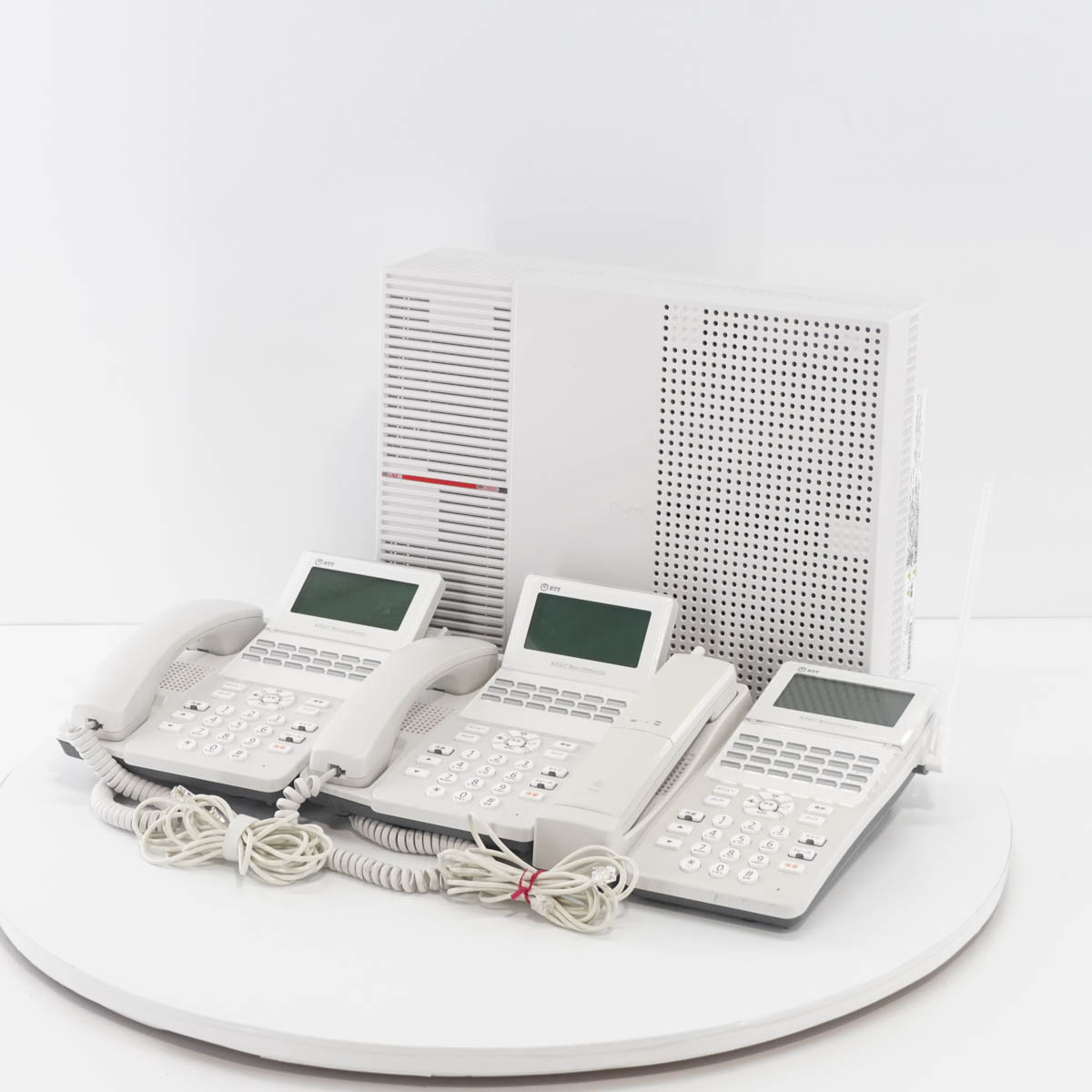 販売格安 中古美品 ビジネスフォン NTT 主装置 スマートネットコミュニティ αB1 B1-ME-(1) 電話機 A1-(18)STEL  ビジネスフォン FONDOBLAKA